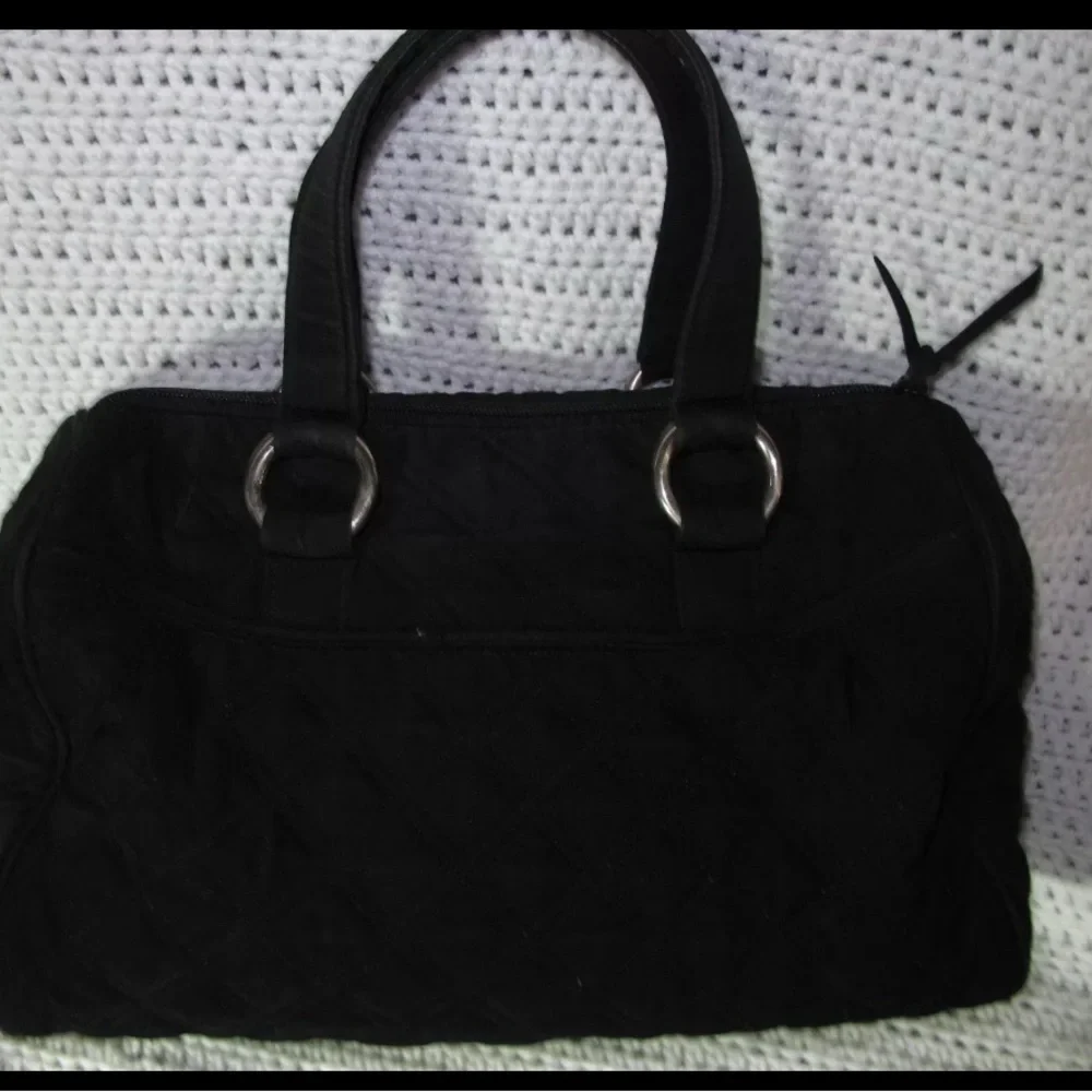 Vera Bradley Solid Black Cargo Satchel Bag Purse Quilted 2 out Pocket Retired EC - Picture 2 of 3